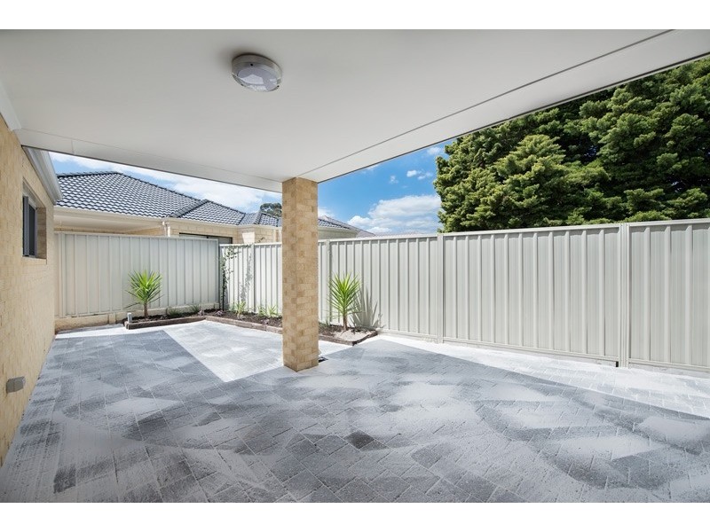 12B Skew Road, Bayswater WA 6053