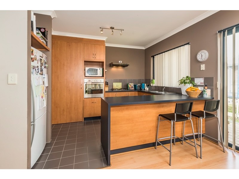 1/40 Moojebing Street, Bayswater WA 6053