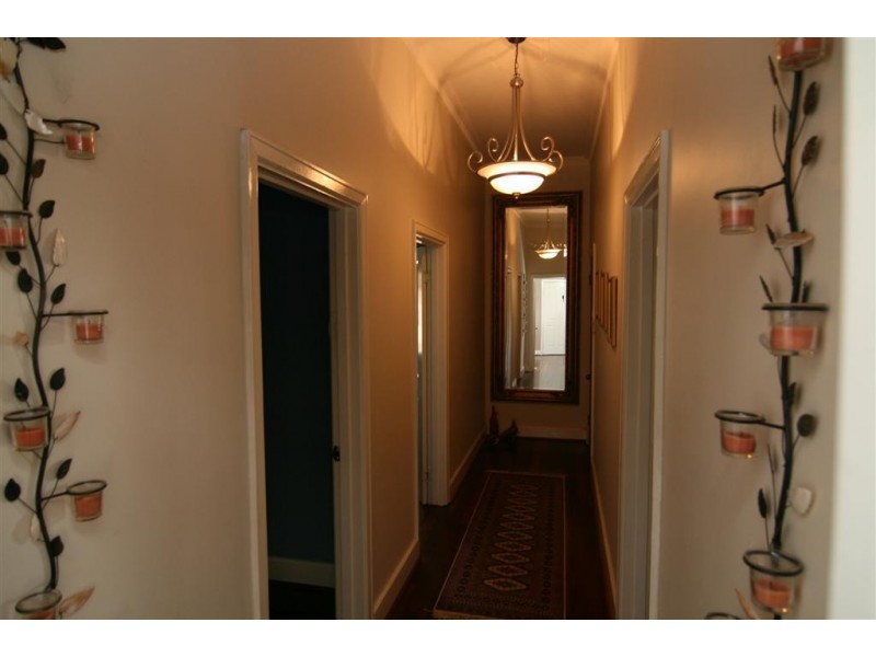 12 Grand Promenade, Bayswater WA 6053