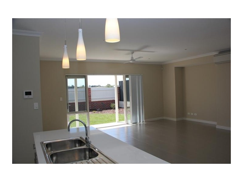 25A Whatley Crescent, Bayswater WA 6053