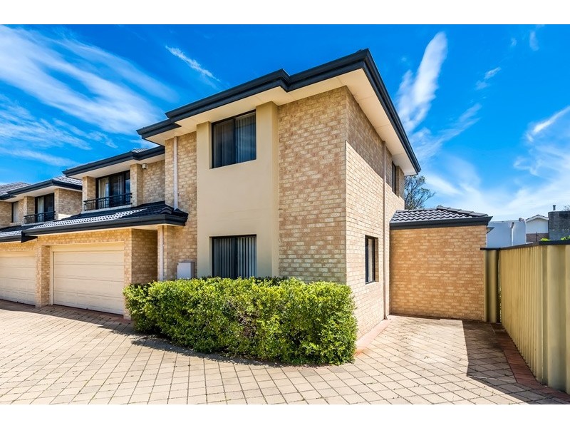 28B Pearl Road, Cloverdale WA 6105