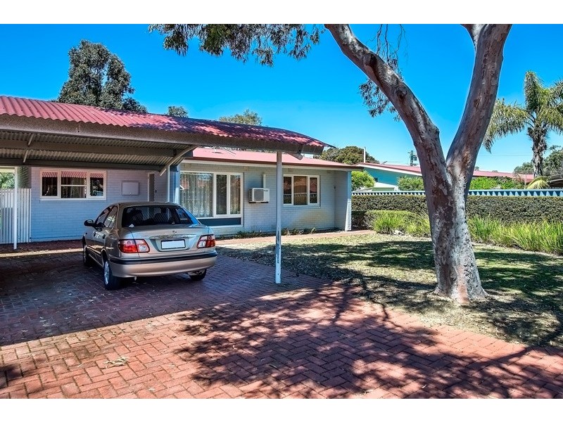 Unit K, 15 Calvert Way, Girrawheen WA 6064