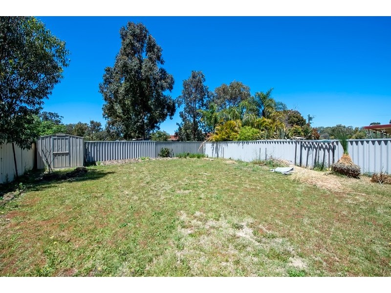 Unit K, 15 Calvert Way, Girrawheen WA 6064