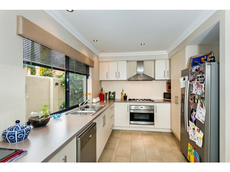 2/4 Beaver St, Tuart Hill WA 6060