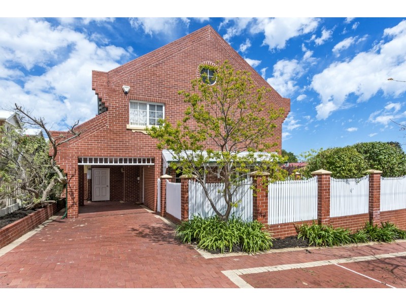1/127 Ninth Ave, Inglewood WA 6052