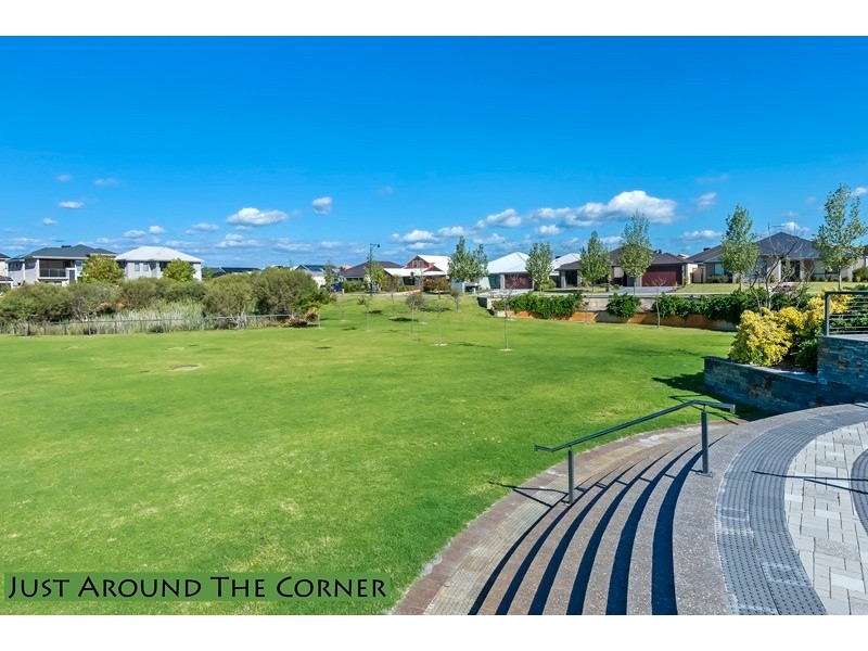 17 Hidcote Turn, Aubin Grove WA 6164