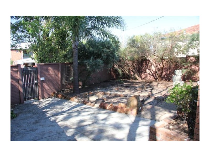 209 Peninsula Road, Maylands WA 6051