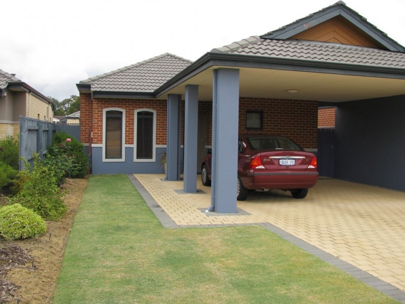 2/40 Moojebing Street, Bayswater WA 6053