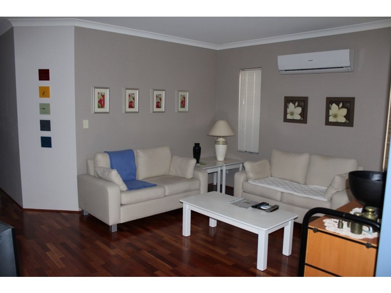 2/40 Moojebing Street, Bayswater WA 6053