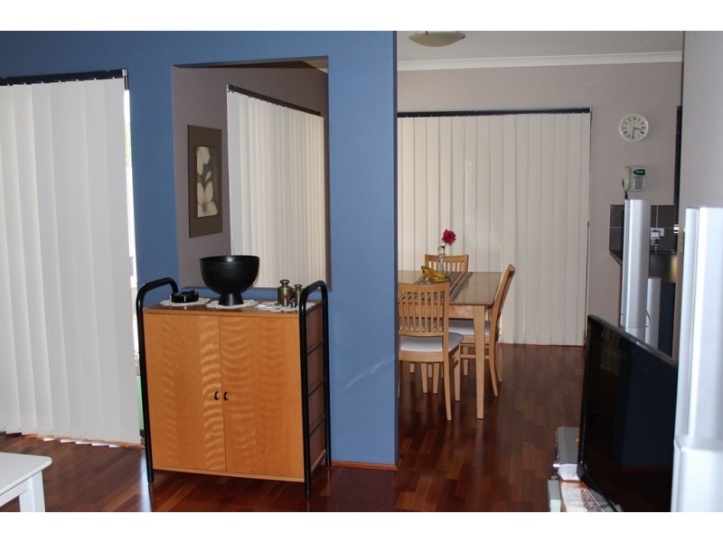 2/40 Moojebing Street, Bayswater WA 6053