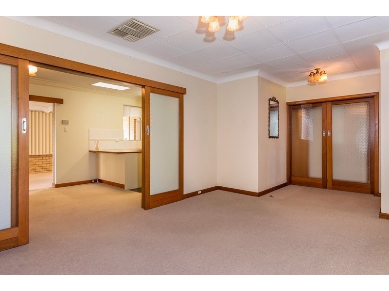 10 Meldon Way, Dianella WA 6059