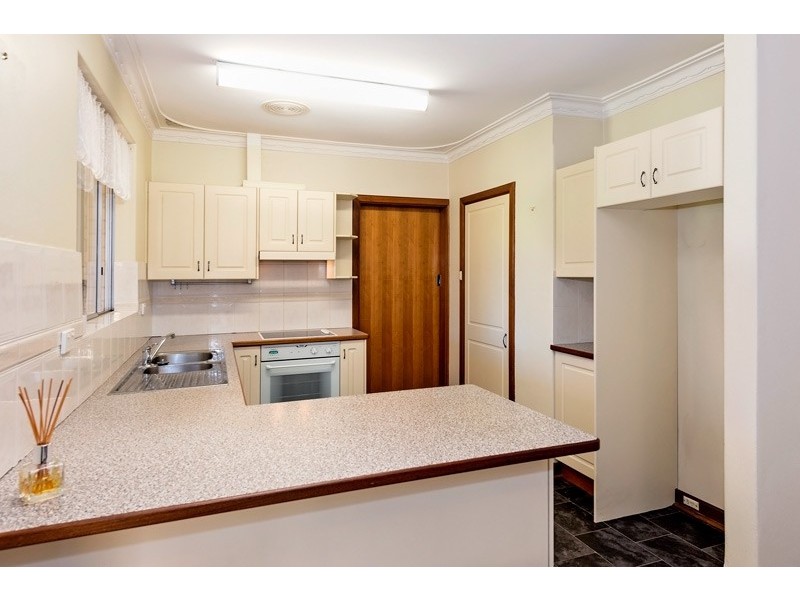 10 Meldon Way, Dianella WA 6059