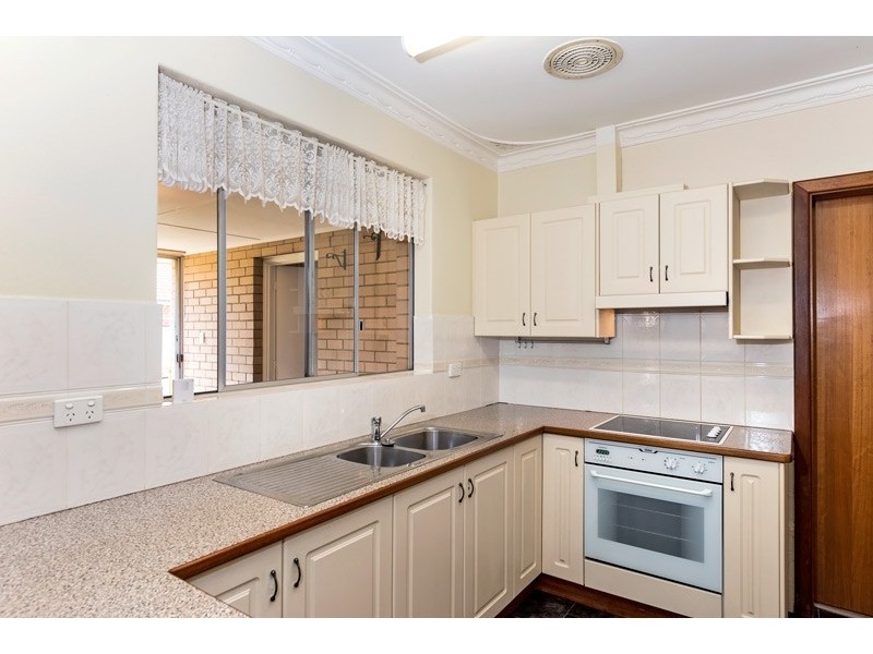 10 Meldon Way, Dianella WA 6059