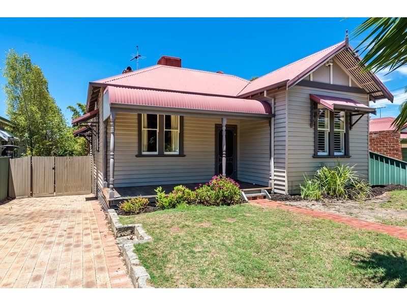 9 Arundel St, Bayswater WA 6053
