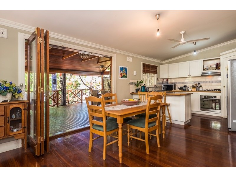 9 Arundel St, Bayswater WA 6053