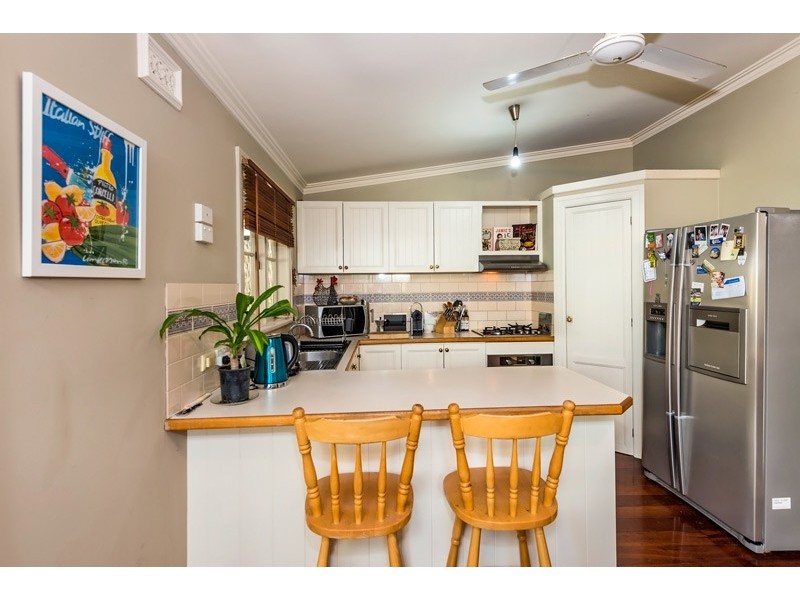 9 Arundel St, Bayswater WA 6053