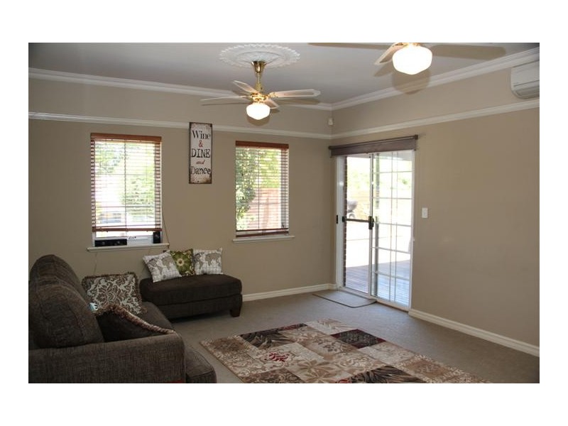 30 Arundel Street, Bayswater WA 6053