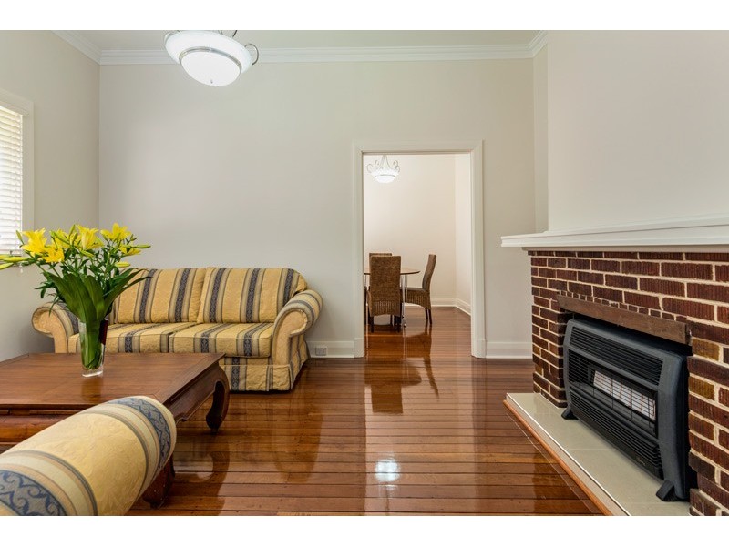 27 Traylen Road, Bayswater WA 6053