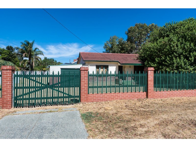 10 Hornsby Street, Melville WA 6156