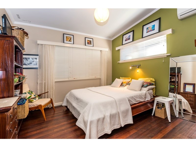 16 Kobelke Street, Dianella WA 6059