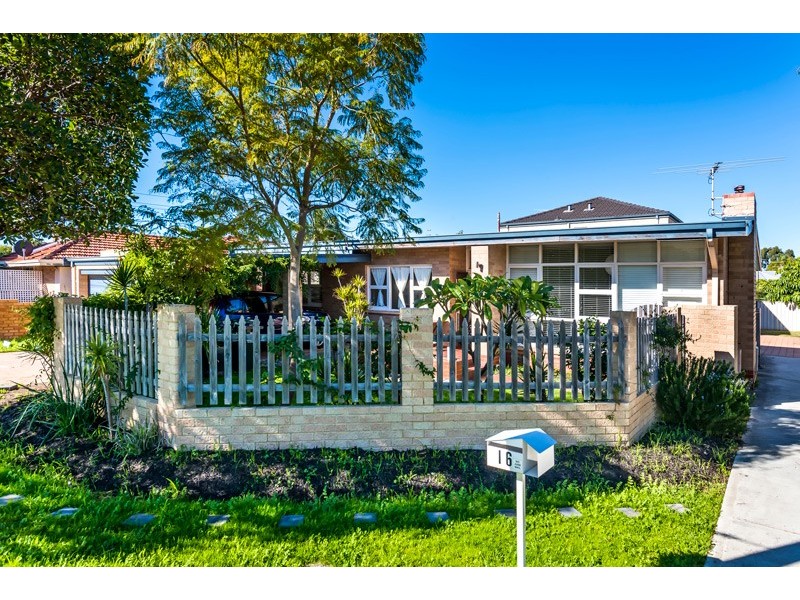 16 Kobelke Street, Dianella WA 6059