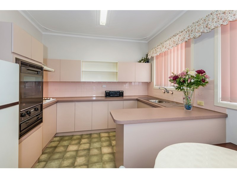 10 Rothbury Road, Embleton WA 6062