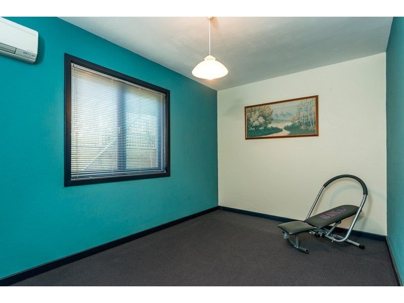 10 Rothbury Road, Embleton WA 6062