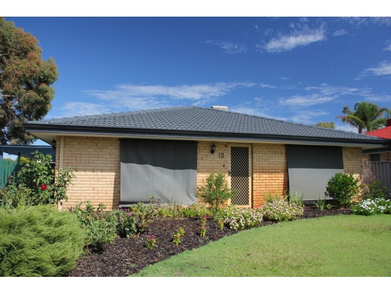 13 Cahow Grove, Ballajura WA 6066