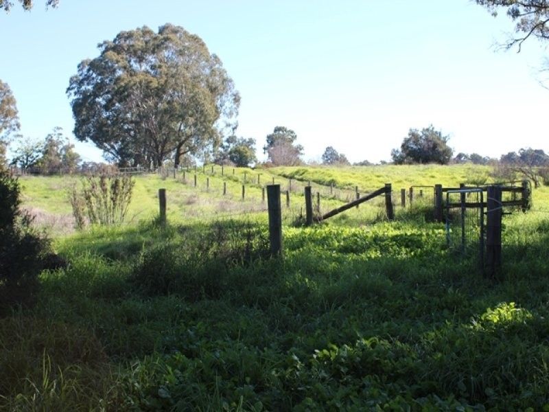 60 Forest Road, Henley Brook WA 6055