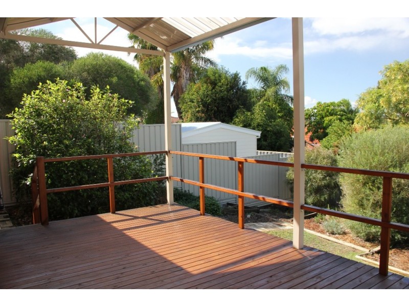 27 Gilbert Street, Bayswater WA 6053