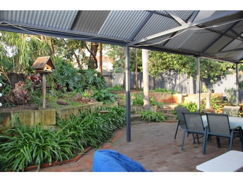 77 Crowther Street, Bayswater WA 6053