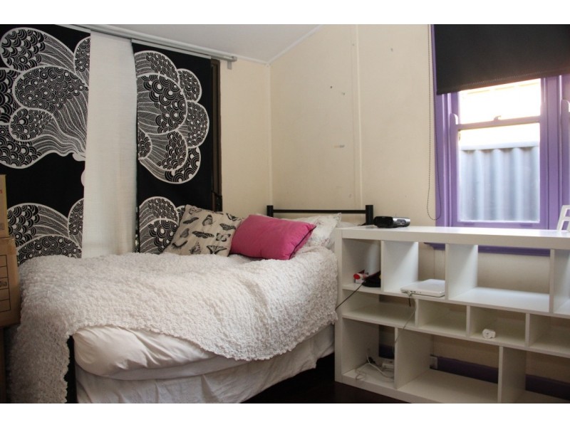 77 Crowther Street, Bayswater WA 6053