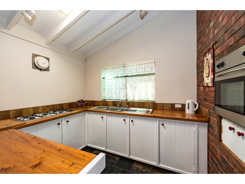 6 Turton Street, Guildford WA 6055