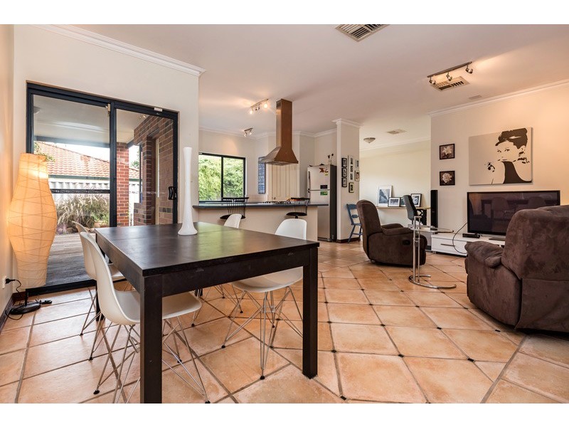 58 Kenmure Avenue, Bayswater WA 6053