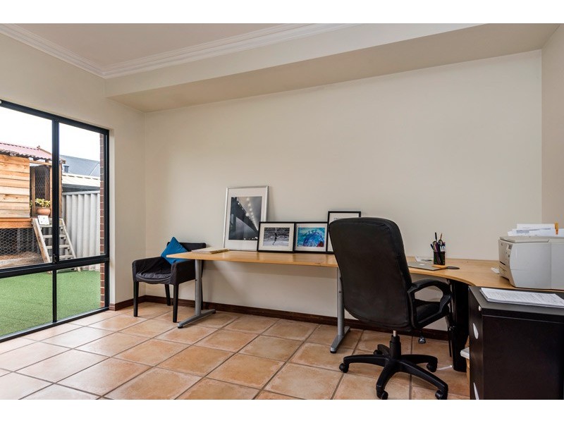 58 Kenmure Avenue, Bayswater WA 6053