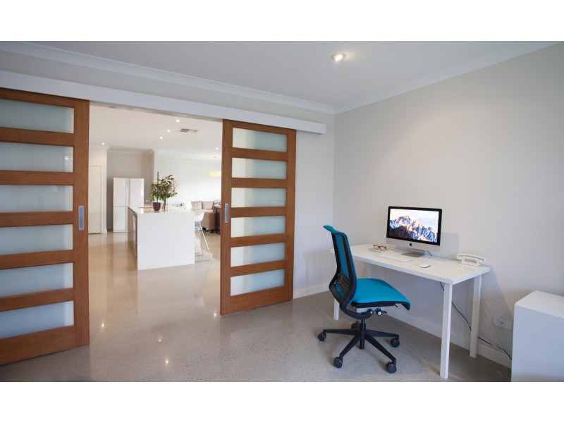 5 Laverstock Street, South Guildford WA 6055