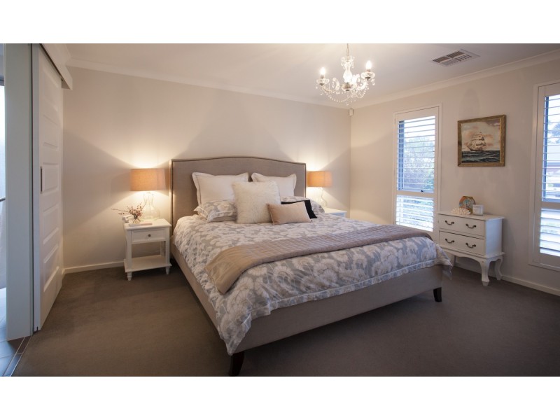 5 Laverstock Street, South Guildford WA 6055