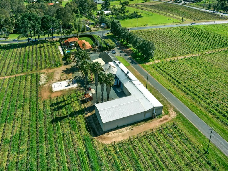 6 Swan Street, Henley Brook WA 6055