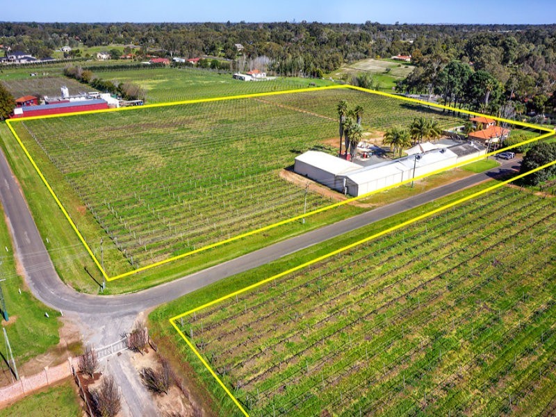 6 Swan Street, Henley Brook WA 6055