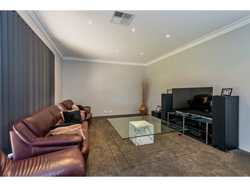 41 Illawong Way, Kingsley WA 6026