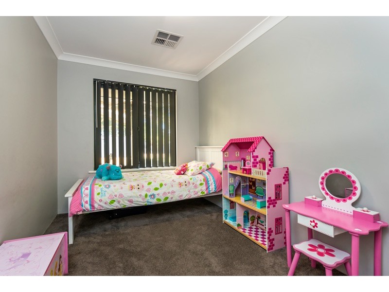 41 Illawong Way, Kingsley WA 6026