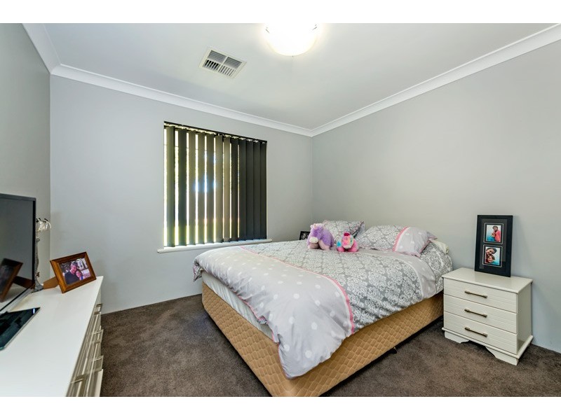 41 Illawong Way, Kingsley WA 6026