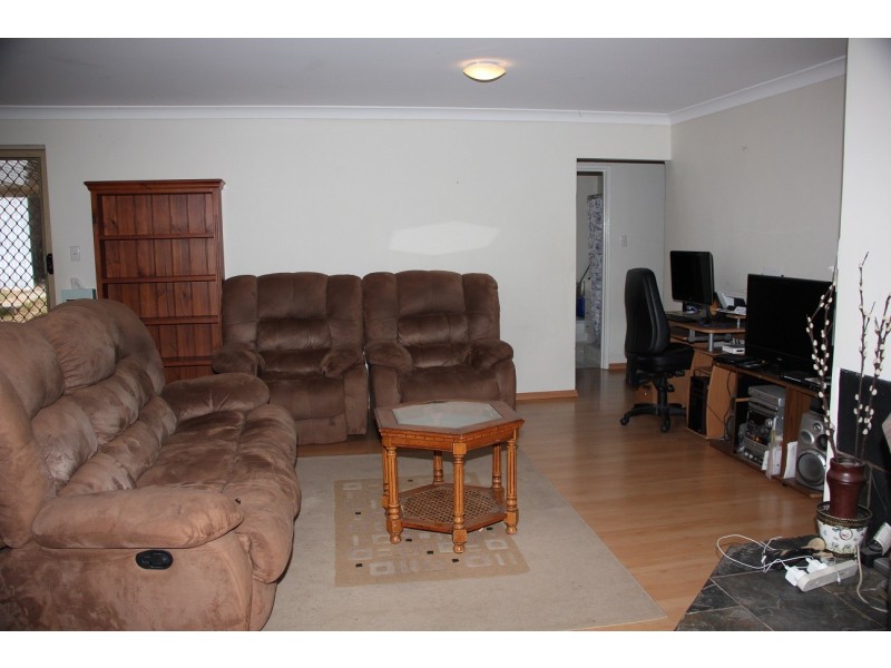 3 The Ridgeway, Swan View WA 6056