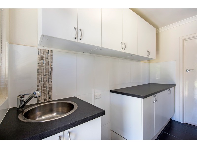 8 Donald Way, Bayswater WA 6053