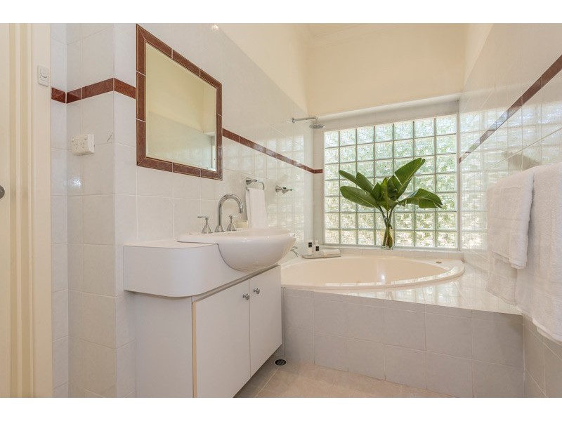 146 Hayes Avenue, Dianella WA 6059