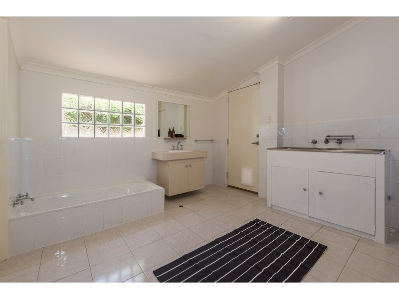 146 Hayes Avenue, Dianella WA 6059