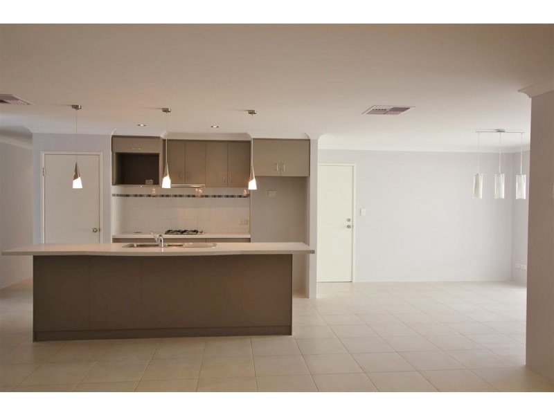 21A Maurice Street, Embleton WA 6062