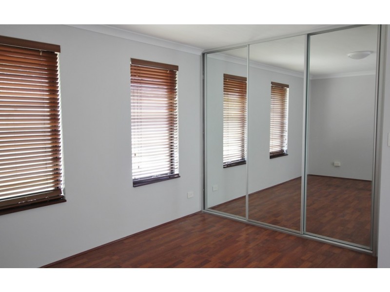 21A Maurice Street, Embleton WA 6062