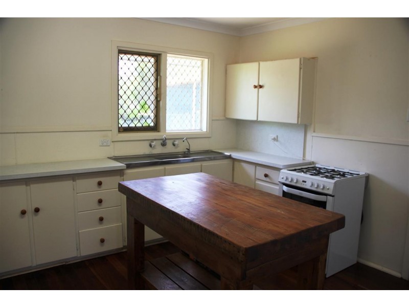 7 Clianthus Way, Koongamia WA 6056