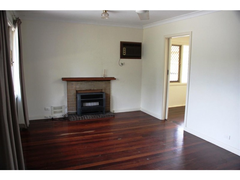 7 Clianthus Way, Koongamia WA 6056